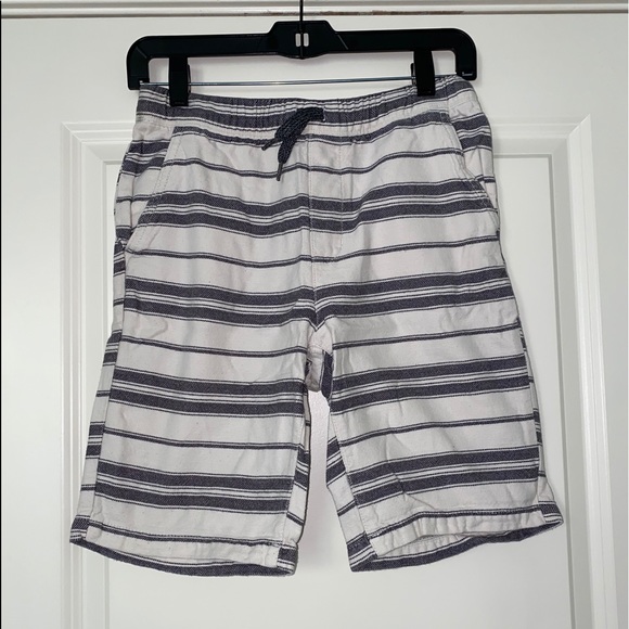 Boys Striped Shorts - Picture 2 of 5
